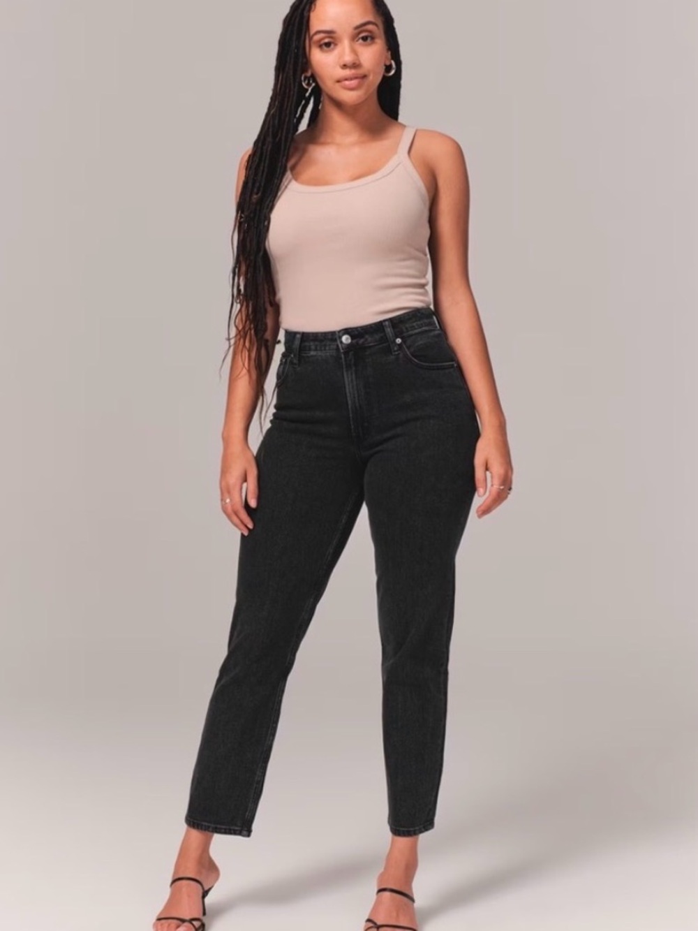 Abercrombie & Fitch Curve Love Mom Jeans 27/4 High Rise Washed Black Ankle Denim